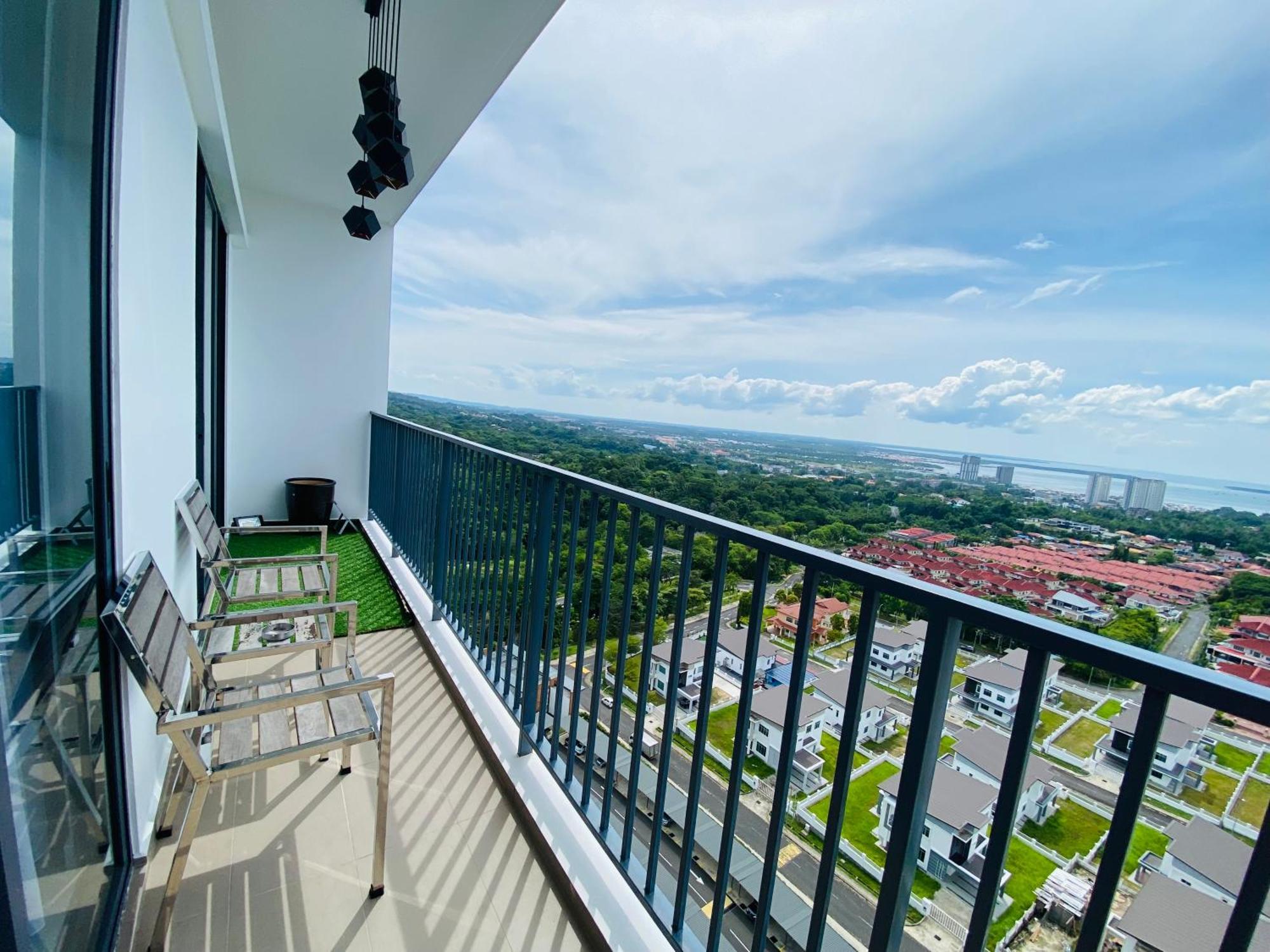 Orang Utan Guest House Monthly Szandakan Kültér fotó