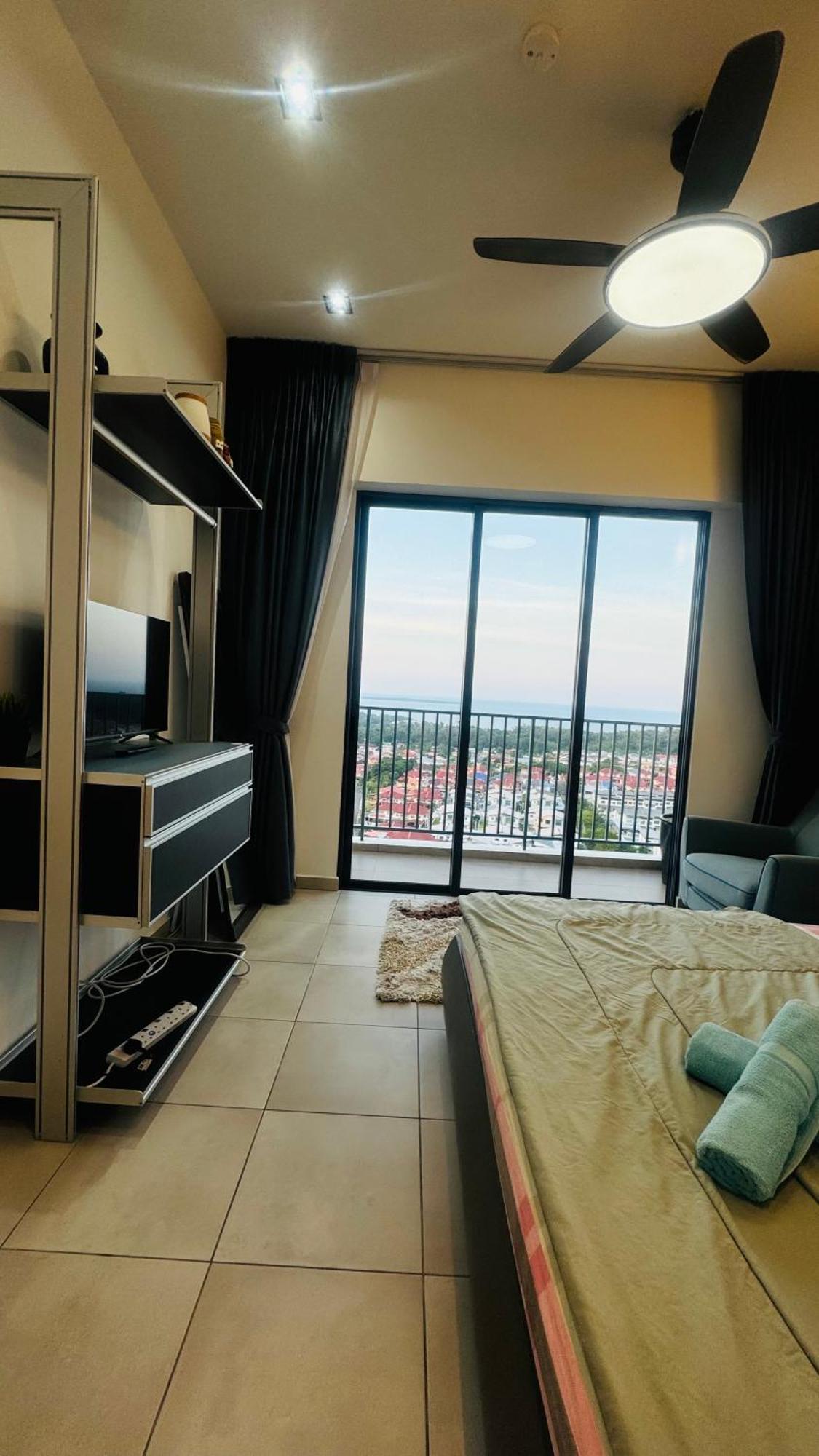 Orang Utan Guest House Monthly Szandakan Kültér fotó