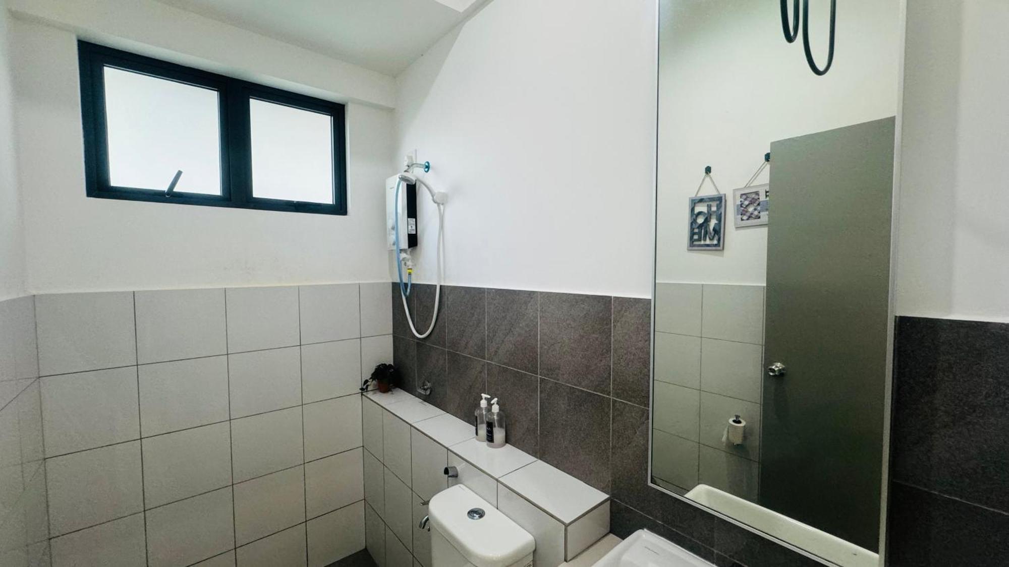 Orang Utan Guest House Monthly Szandakan Kültér fotó